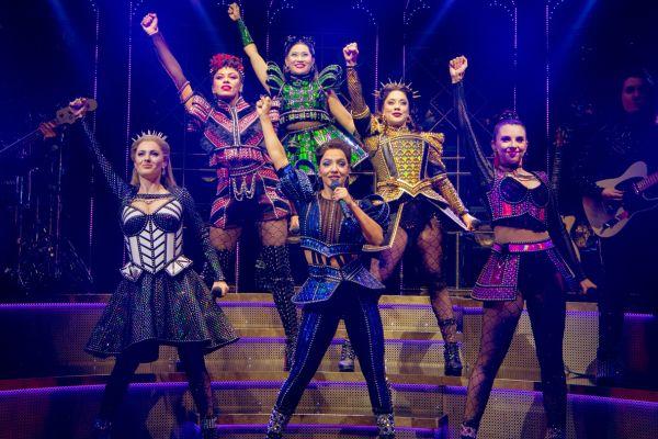 Scenstr ” Review: SIX The Musical @ Comedy Theatre (Melbourne)”